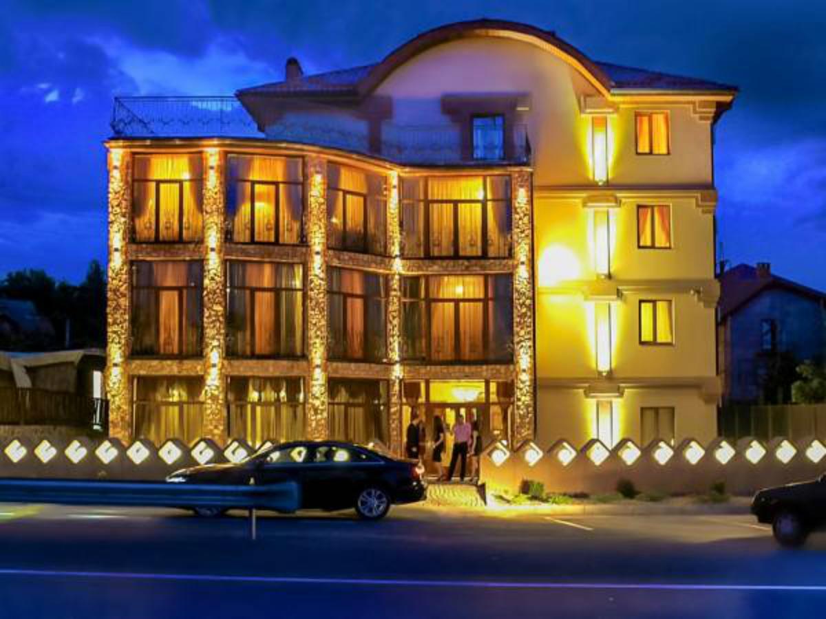 Hotel Kilikiya Úzhgorod Exterior foto